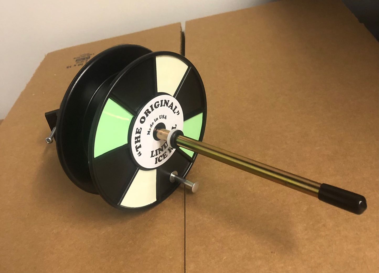 Lindell Rattle Reel Glow Green